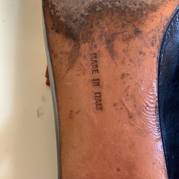 SALVADOR FERRAGAMO SZ 7B BLACK PATENT L. PREOWNED - Picture 10 of 13